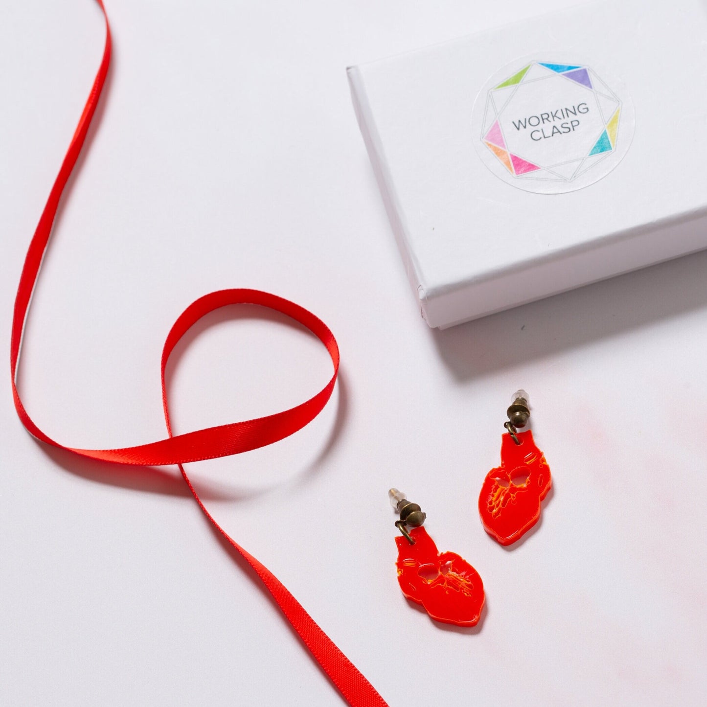 Anatomical heart earrings and necklace set