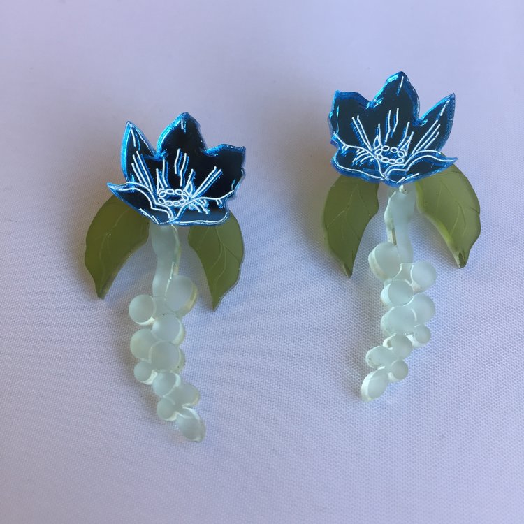 Forget-Me-Knot earrings