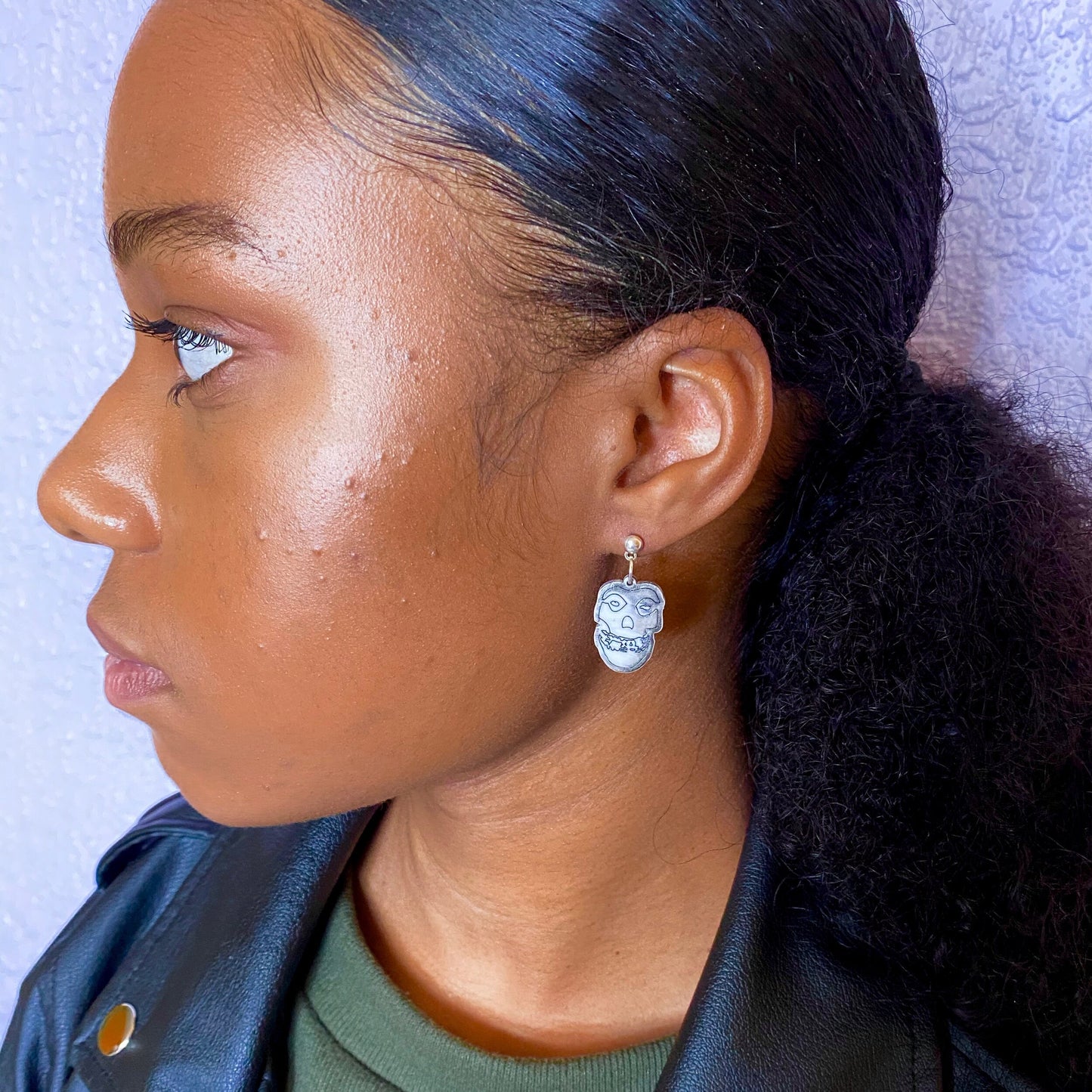 Misfits skull earrings