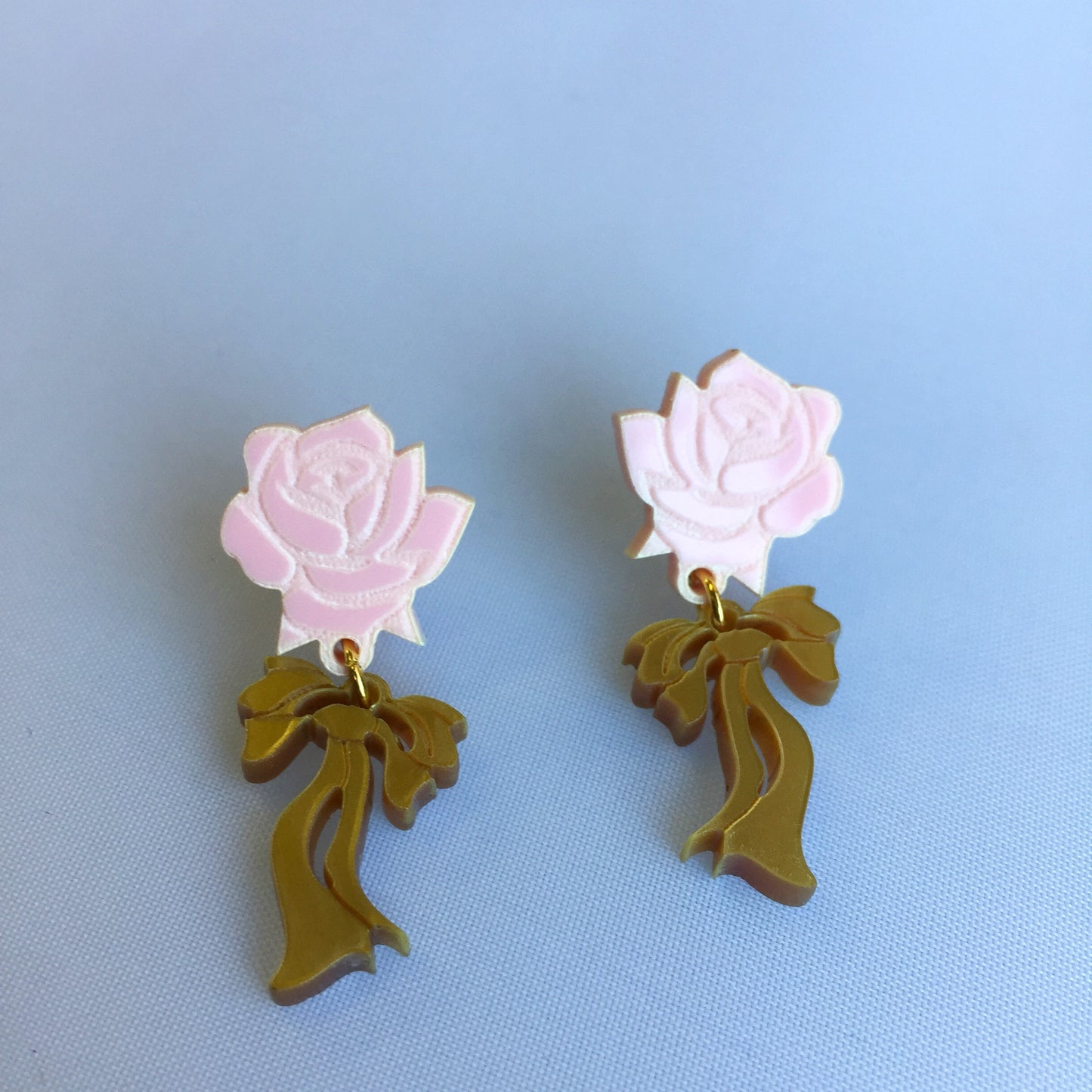 Roses & Ribbons earrings