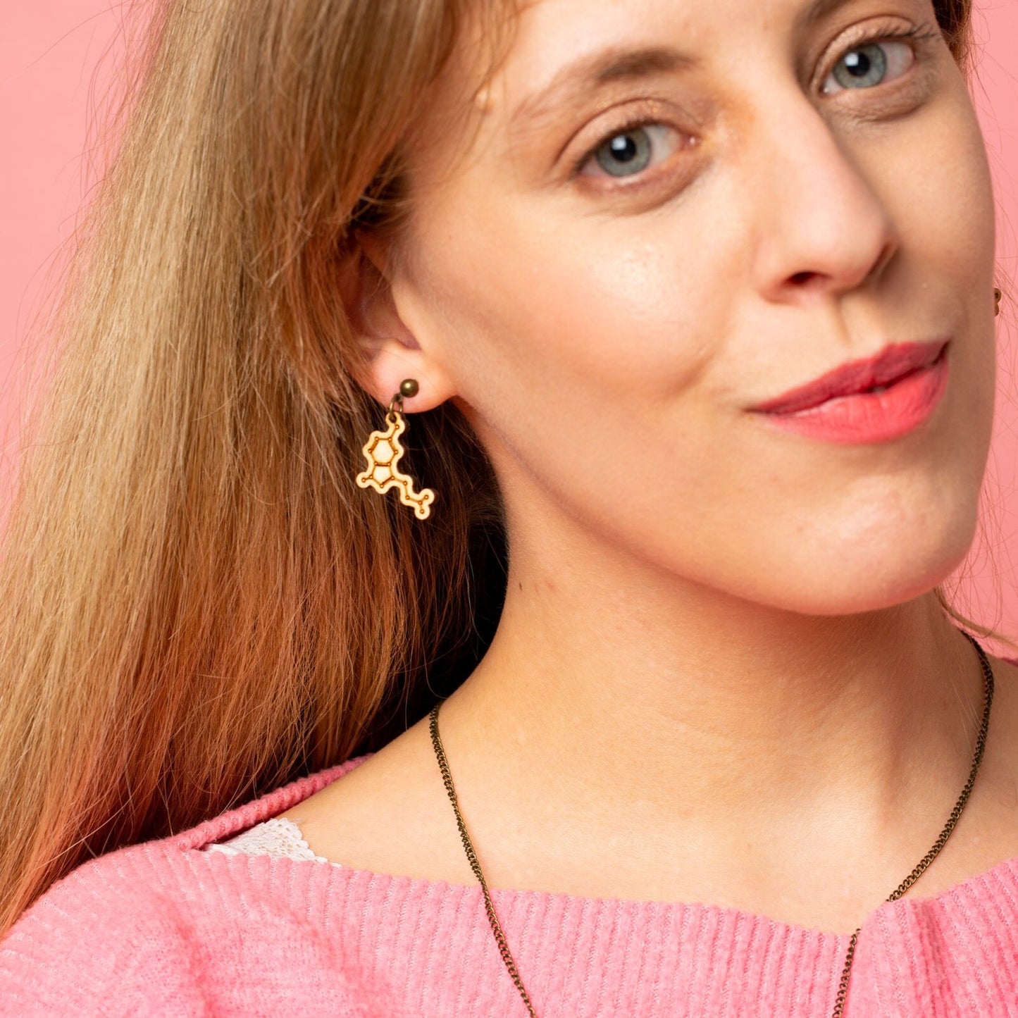 Serotonin molecule earrings: 'Happiness chemical'