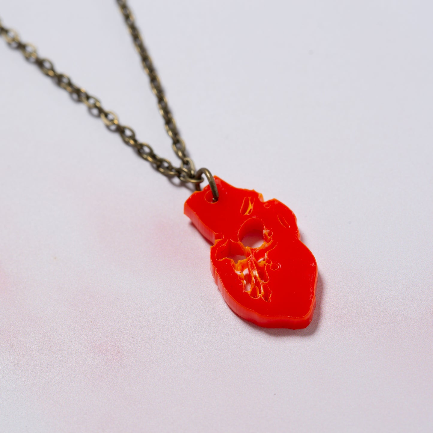 Anatomical heart pendant