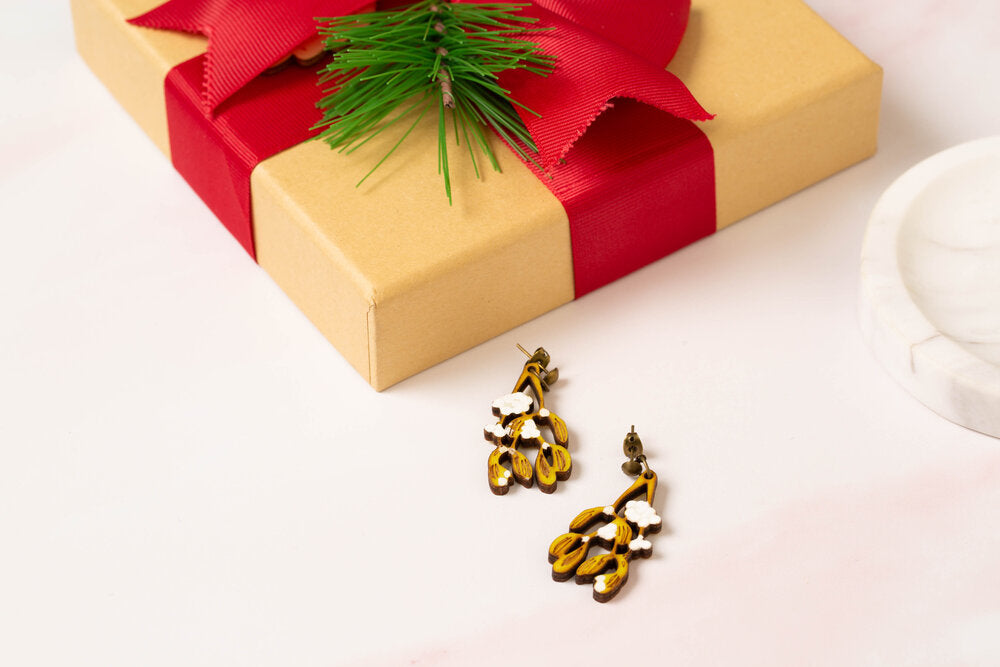 Mistletoe earrings