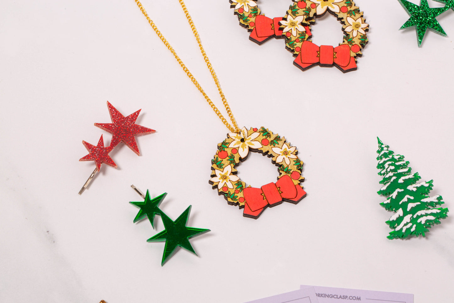 Christmas wreath necklace