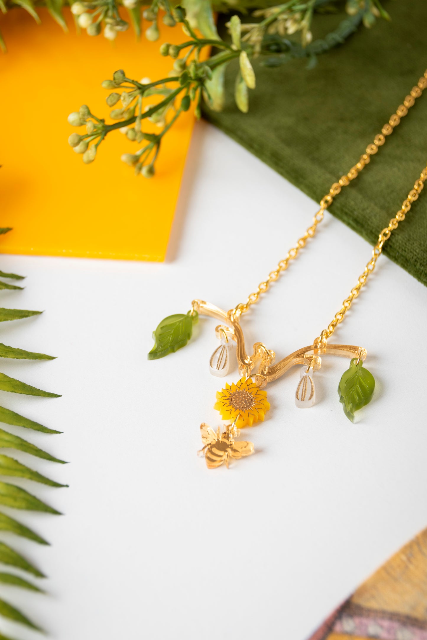Sunflower & Honeybee Necklace