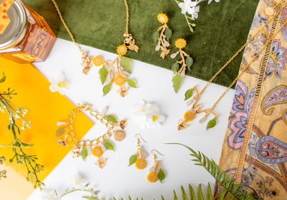 Sunflower & Honeybee Necklace