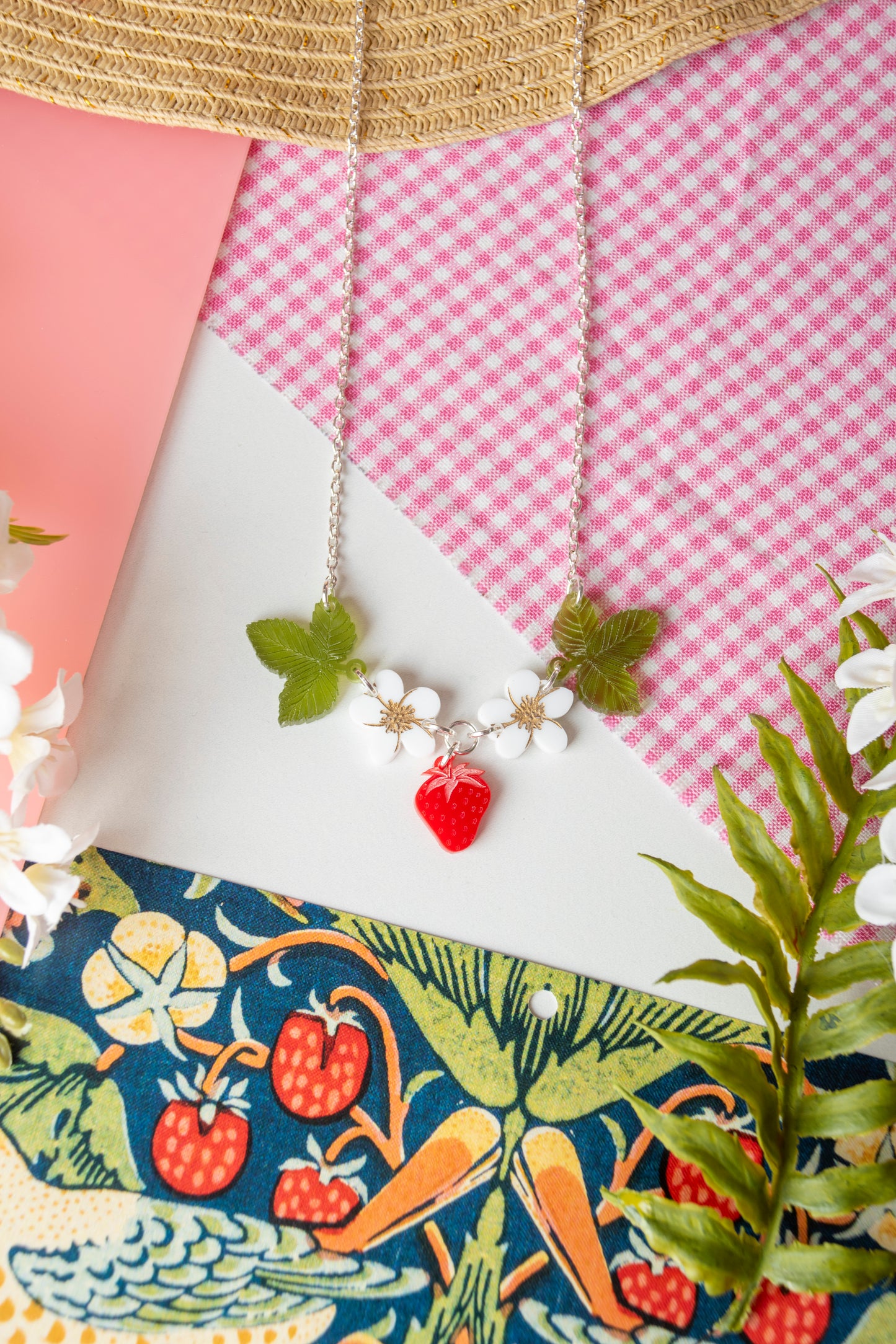 STRAWBERRY NECKLACE