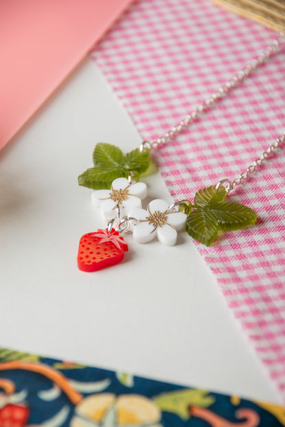 STRAWBERRY NECKLACE