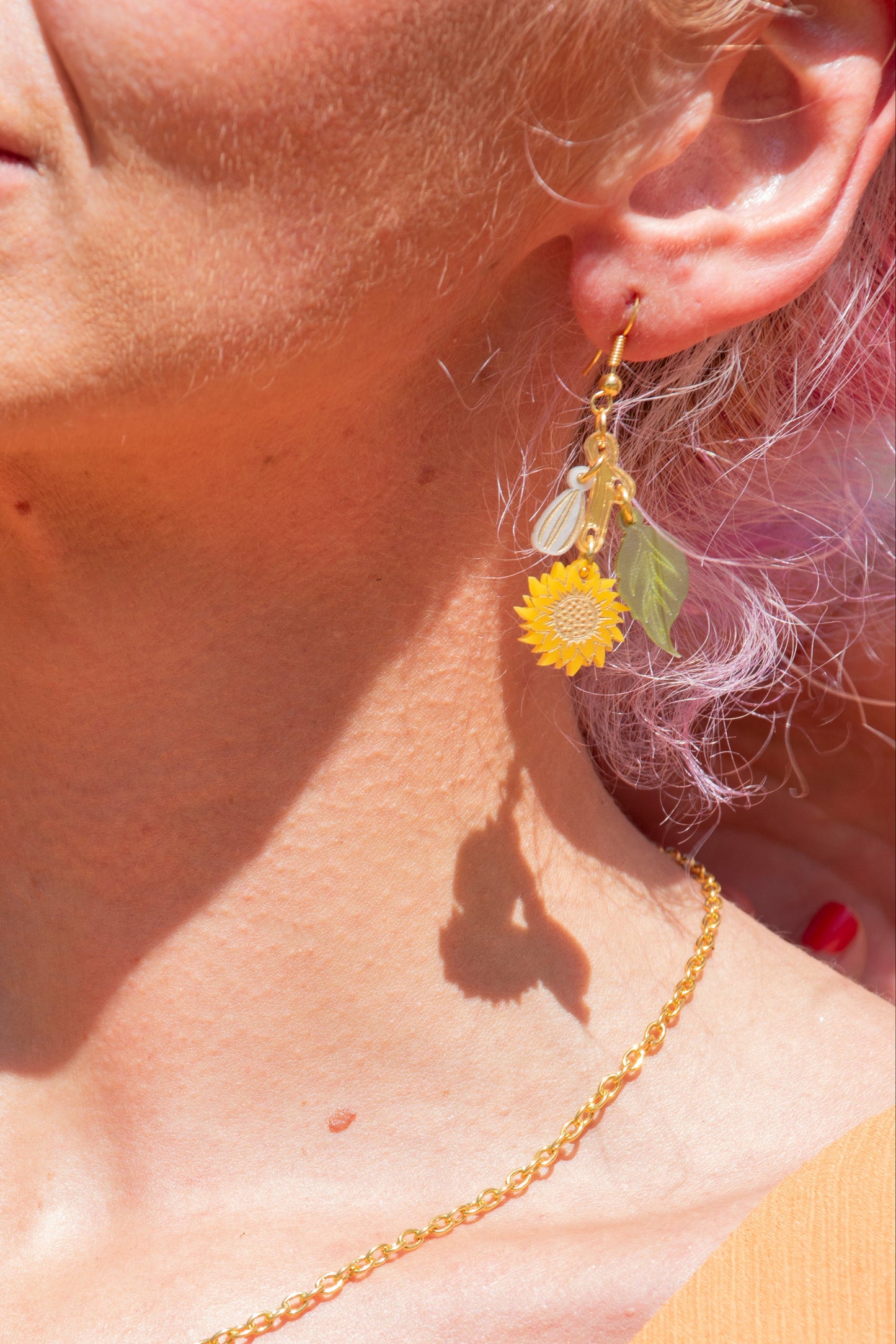 Sunflower & Honeybee Earrings