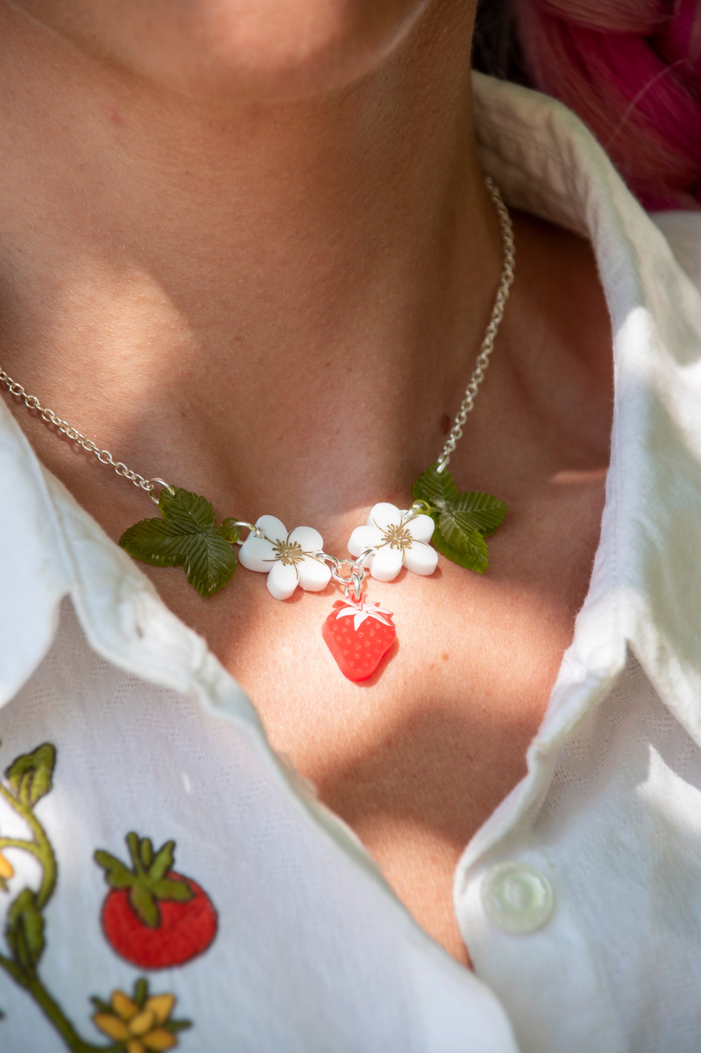 STRAWBERRY NECKLACE