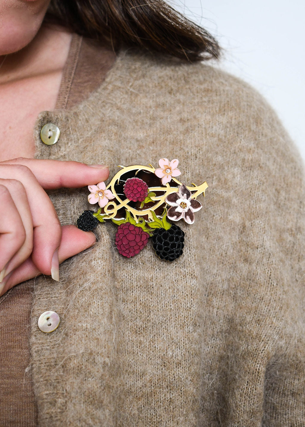 BRAMBLE BROOCH