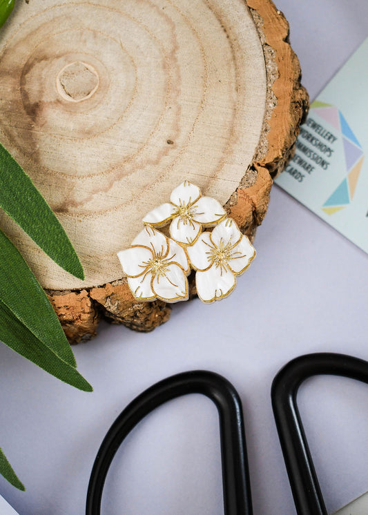 Hydranga Pin Brooch
