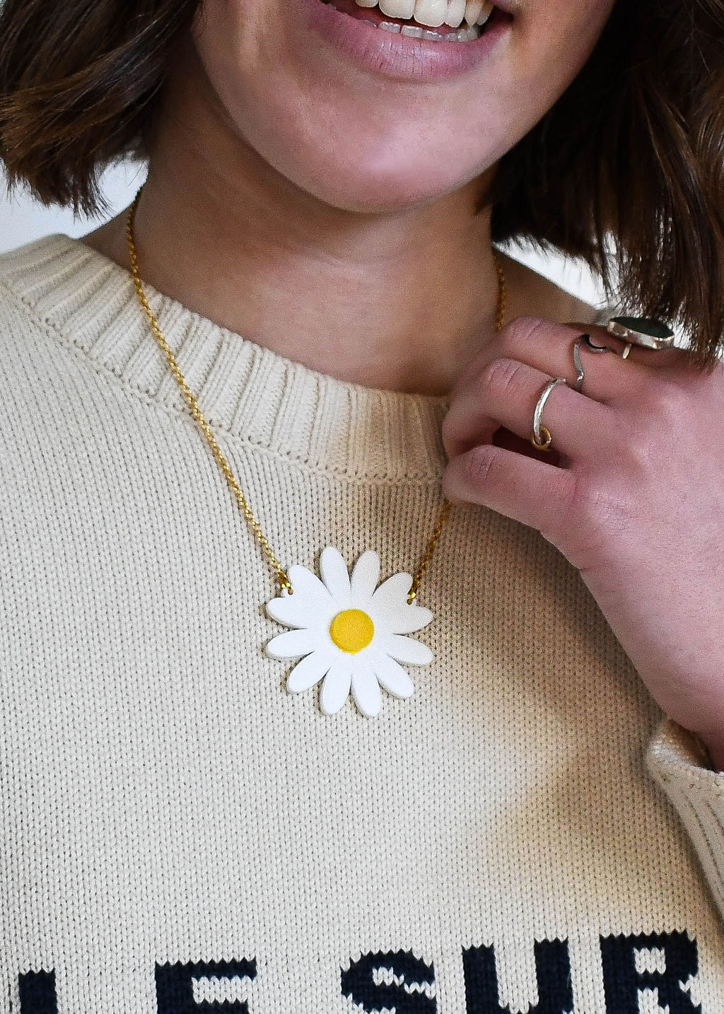 Big Daisy Necklace