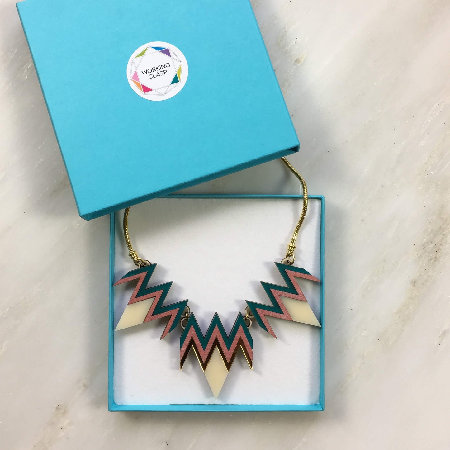 Deco statement necklace
