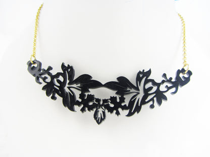 Floral necklace (Black)