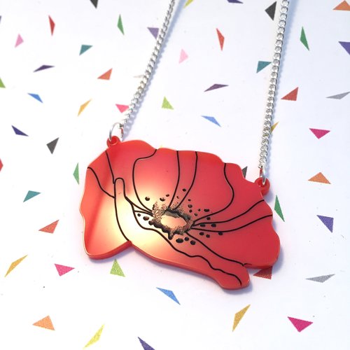 Red poppy necklace