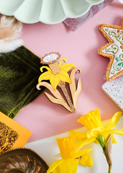 Nouveau Narcissus Brooch