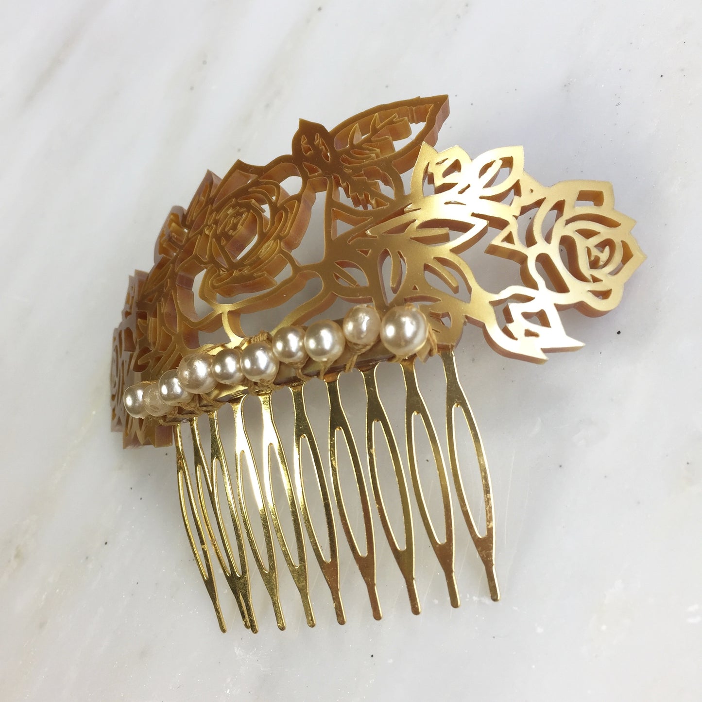 Roses & Ribbons hair comb
