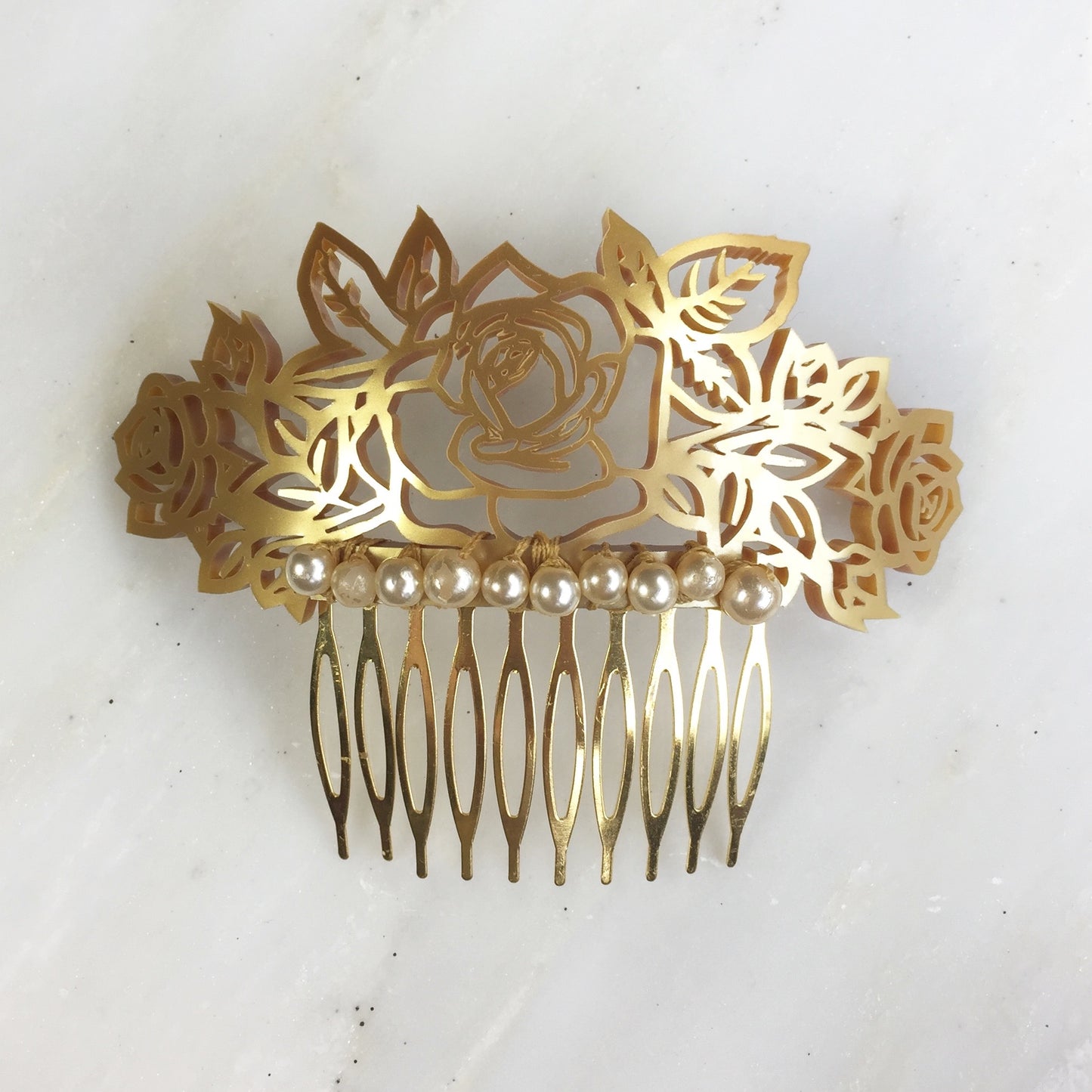 Roses & Ribbons hair comb