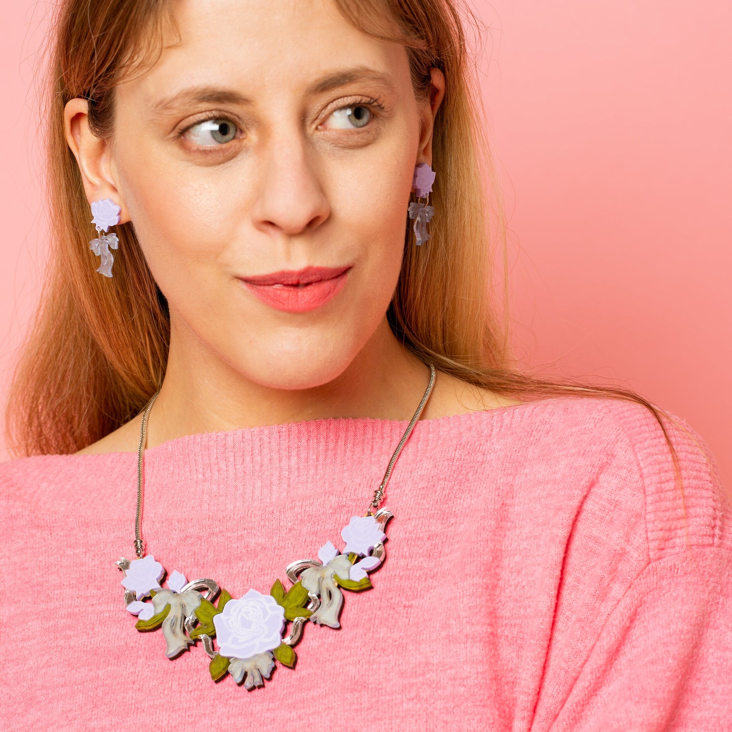 Roses & Ribbons necklace