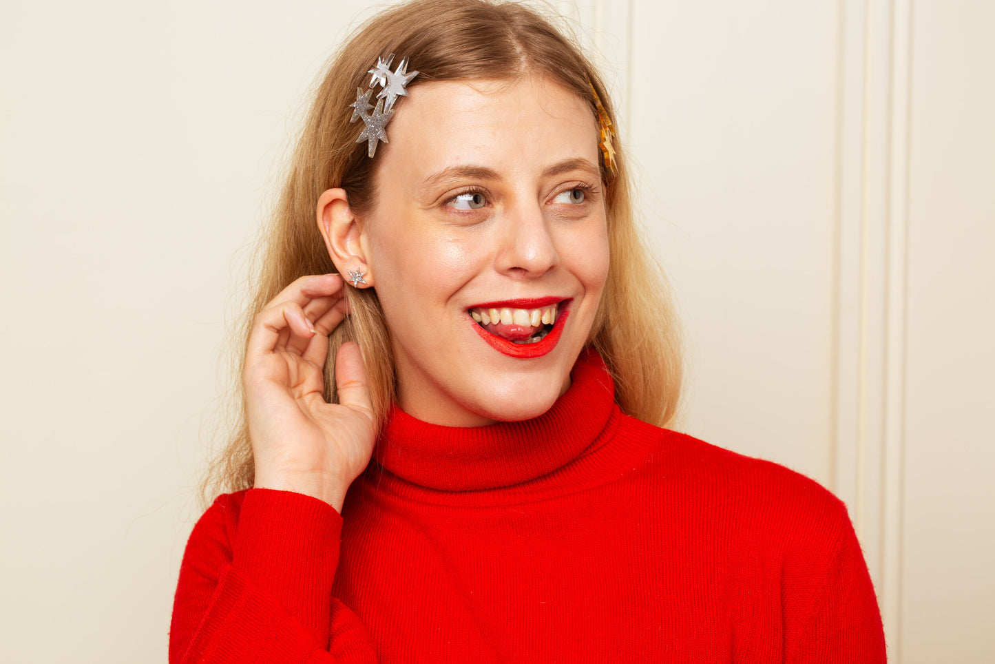 Star stud earrings