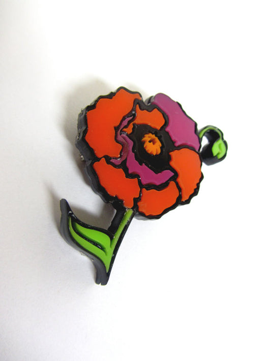Statement poppy brooch
