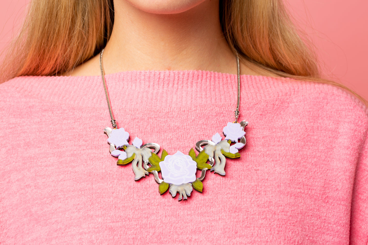 Roses & Ribbons necklace