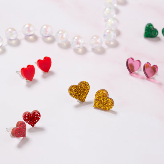 Sweet heart studs