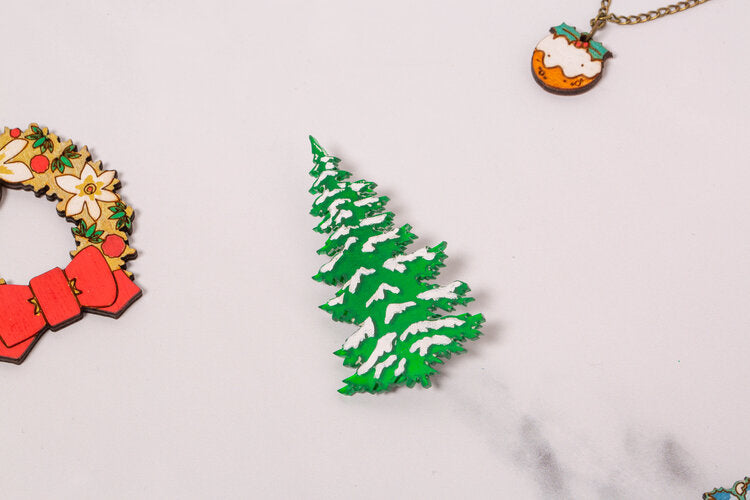 Christmas tree brooch