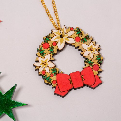 Christmas wreath necklace