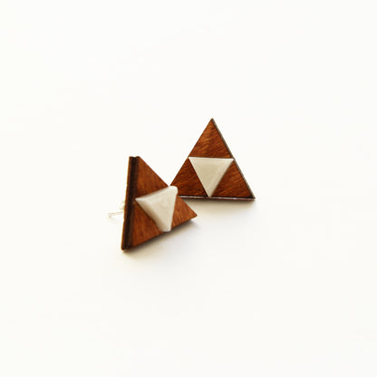 Zelda stud earrings