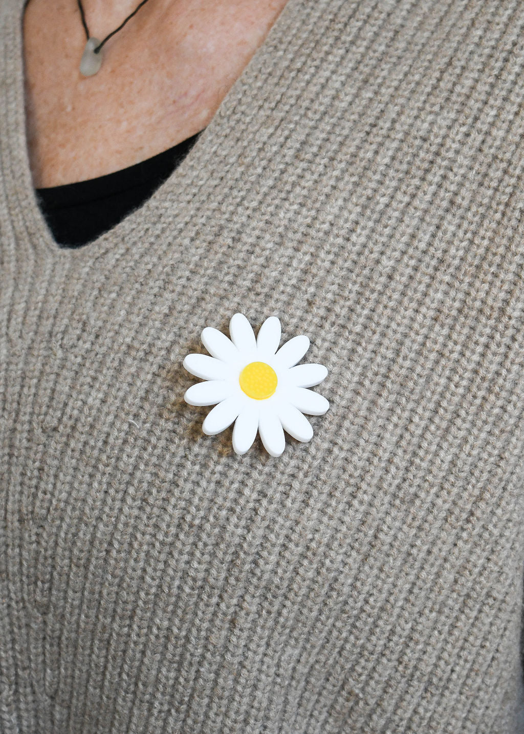 Big Daisy Brooch